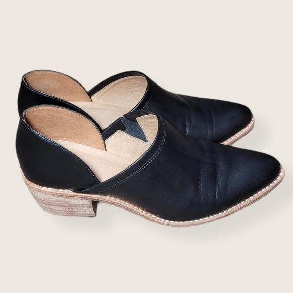 SOLD IN ANOTHER PLATFORM Brady Lowcut Bootie - Picture 8 of 12